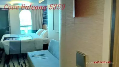 Balcony Cabin (Cove 5359) bed picture #3