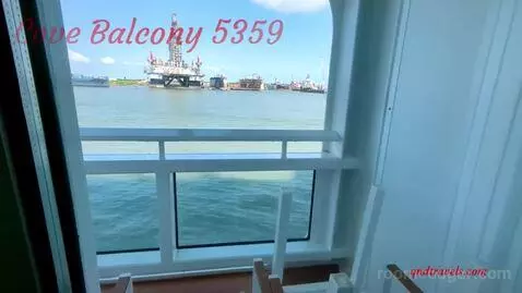 Balcony Cabin (Cove 5359) view picture #12