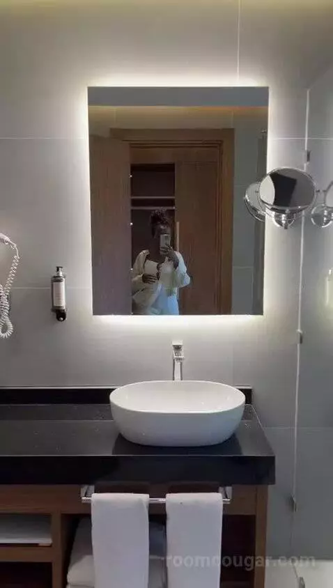 Superior Double Room (#126) bathroom picture #12