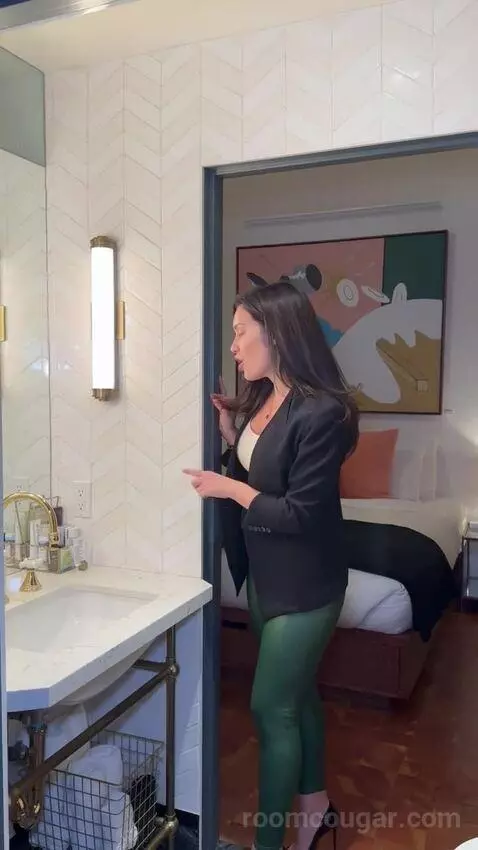King Suite (#4) bathroom picture #7