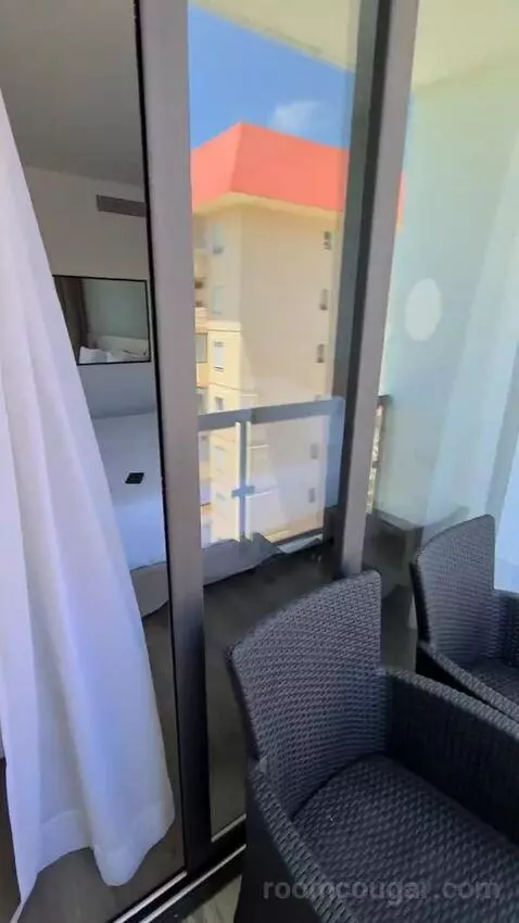 Standard view picture #7