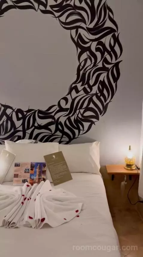 Standard (N/A) bed picture #5