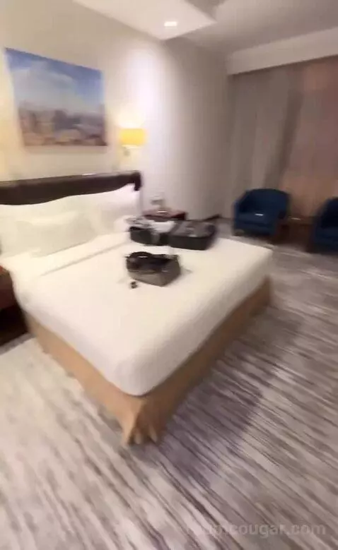Superior King Room - Complimentary Transfer To Bluewater Island and Jbr view picture #10