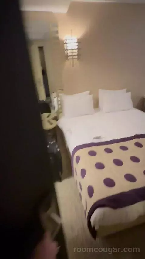 Standard Double or Twin Room (#702) bed picture #1