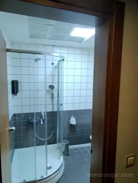Double or Twin Room (#110) bathroom picture #2