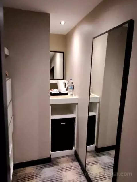 One Bedroom Suite (#1103) bed picture #1