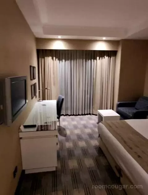 One Bedroom Suite (#1103) bed picture #6