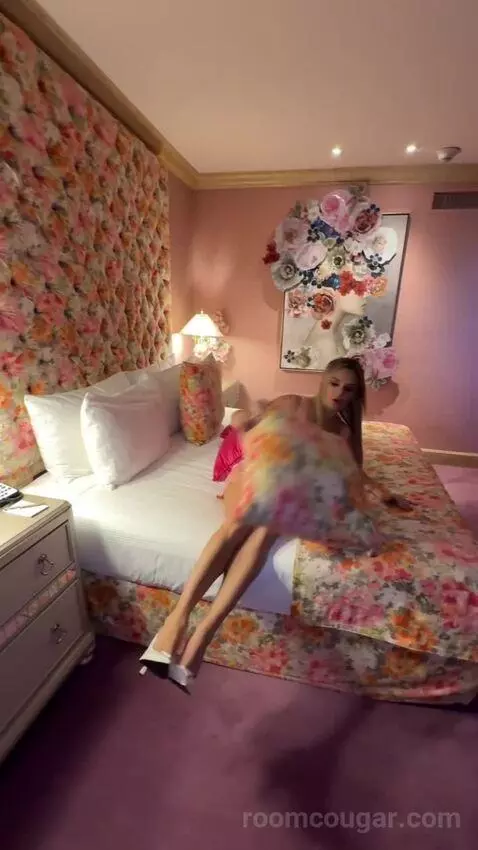 Flower Suite (#28118) bed picture #2