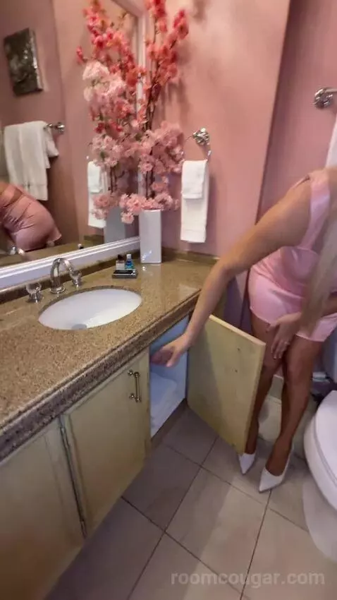 Flower Suite (#28118) bathroom picture #9