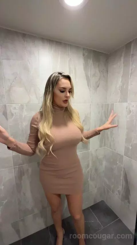 Premier Room (#1889) bathroom picture #7