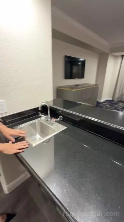 Premier Room (#1889) bathroom picture #12