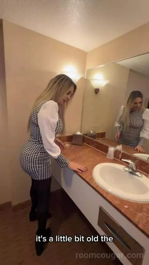 Classic Grand Suite (#14094) bathroom picture #6