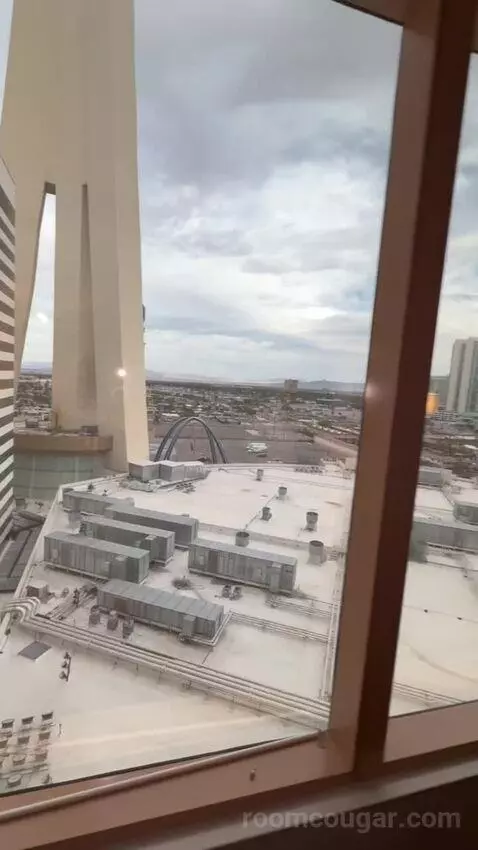 Boulevard Suite (#16046) view picture #4