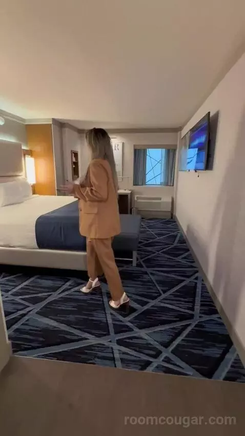 Newly Renovated Vegas Tower (Limited Availability) (#6209) bed picture #1