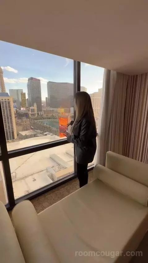 heloinemoreno post preview
