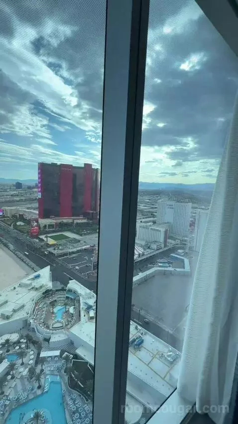 Gold King Strip Great View (#5041) view picture #7