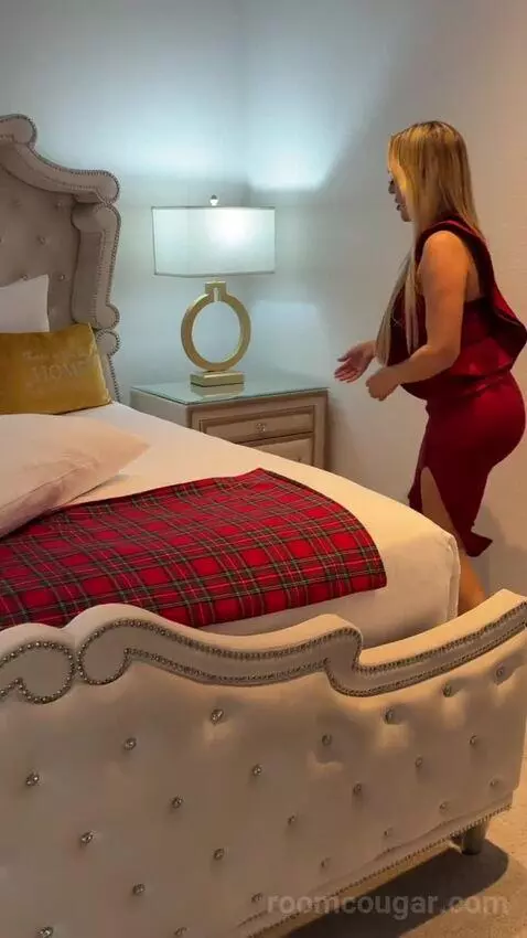 Christmas Suite (#28132) bed picture #10