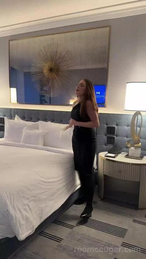 Bleau King (#5054) bed picture #1