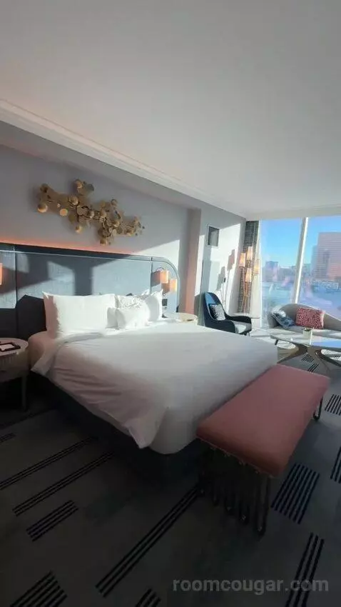 Gold King Pool View (#9-37) bed picture #1