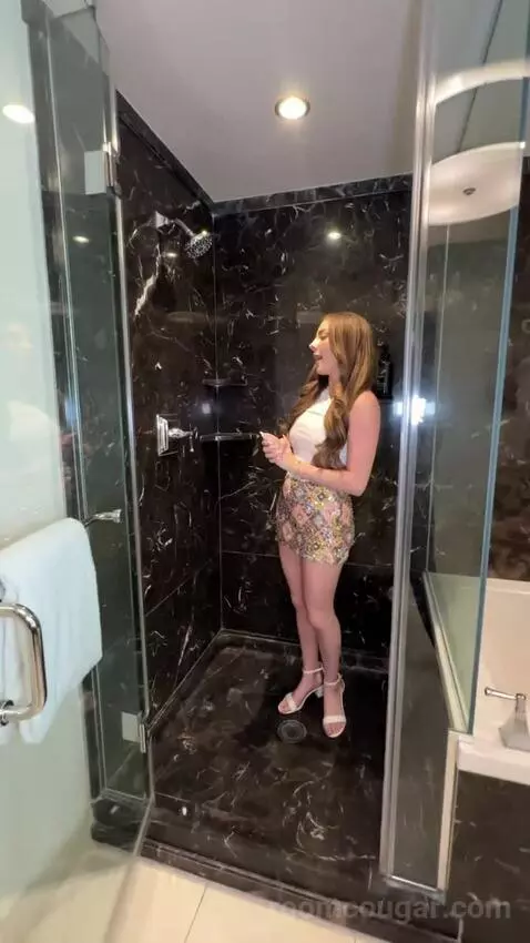 W Premiere King (#38908) bathroom picture #7