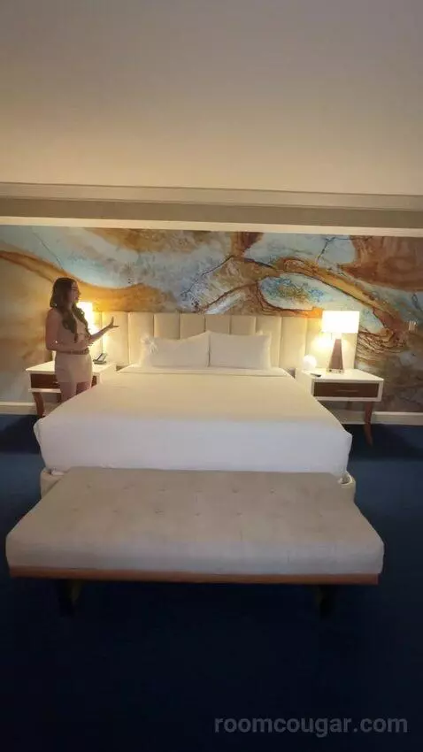 zoelizg's review preview (Mandalay Bay)