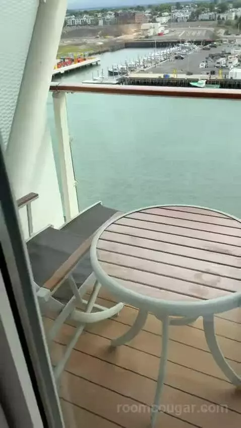 Balcony Cabin (#1627) view picture #7