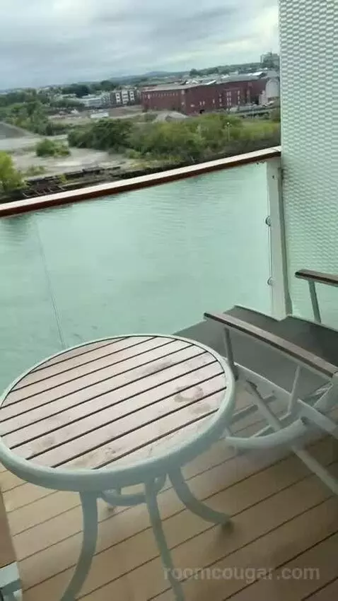 Balcony Cabin (#1627) view picture #11
