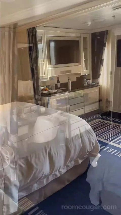 Balcony Cabin bed picture #2