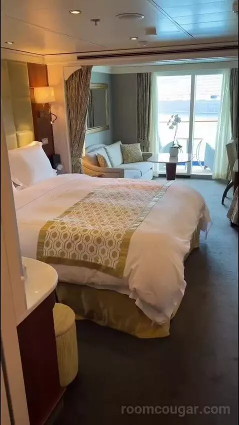 Balcony Cabin bed picture #1