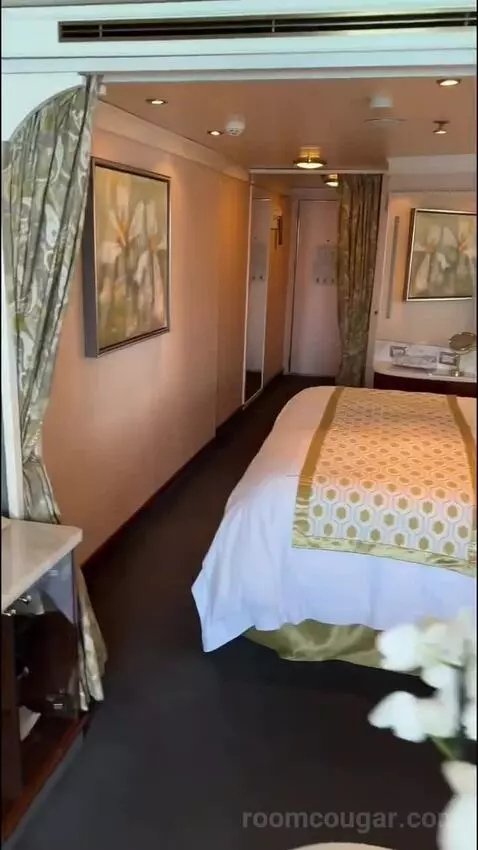 Balcony Cabin bed picture #6