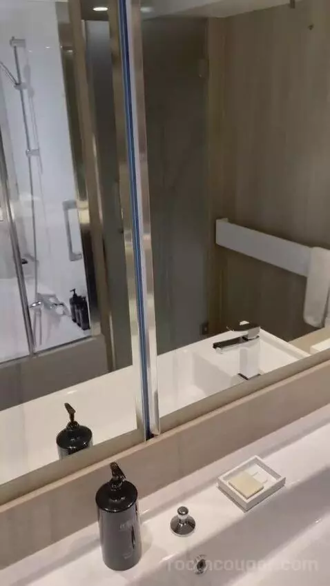 Suite (#10214) bathroom picture #4