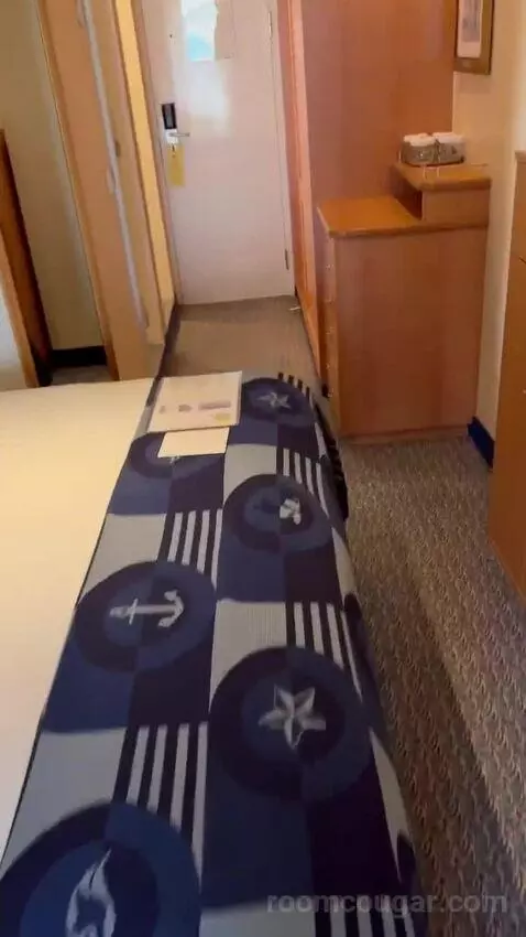 Balcony Cabin bed picture #6