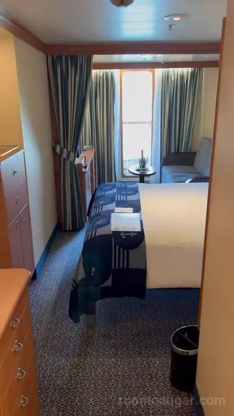 Balcony Cabin bed picture #7
