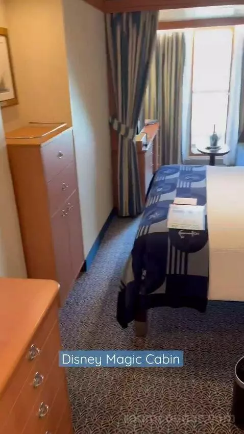 Balcony Cabin bed picture #3