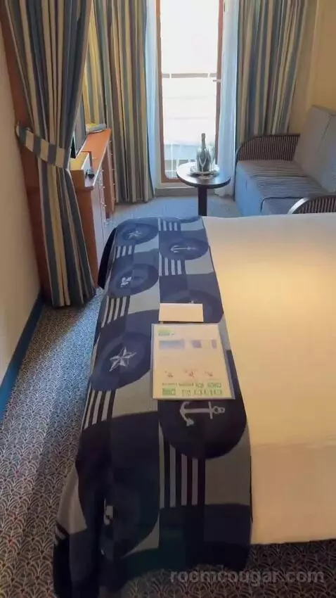 Balcony Cabin bed picture #5