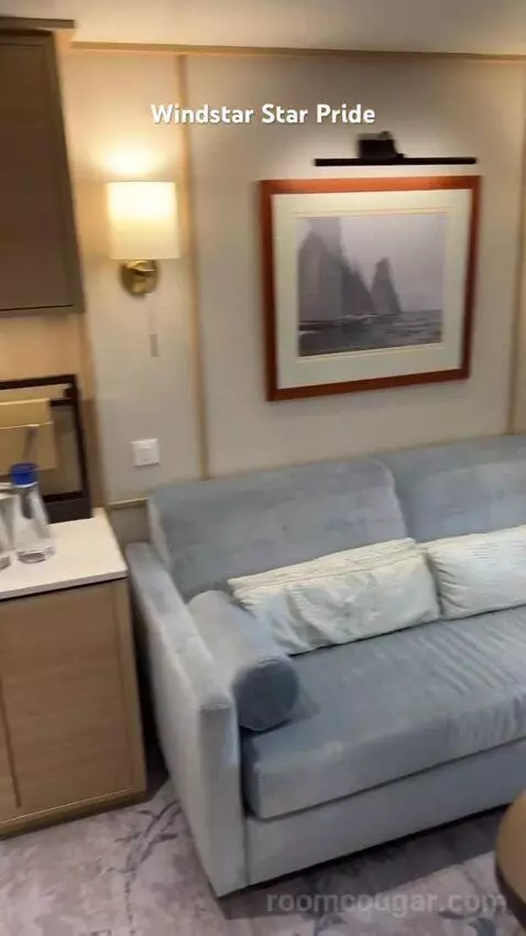 Suite (#537) bed picture #2