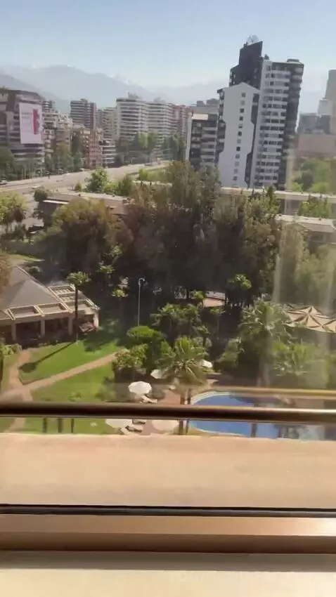 Deluxe Room King view picture #4