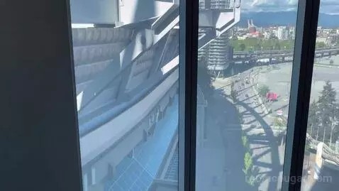 Executive Lounge Access 1 Bedroom Suite, 1 King (#1201) view picture #4