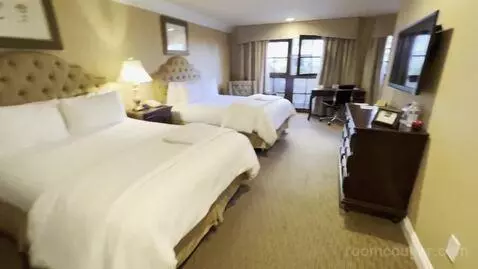 adventuresontheroad's review preview (Best Western Plus Sunset Plaza Hotel)