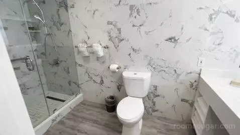 Queen Room with Two Queen Beds (#220) bathroom picture #1