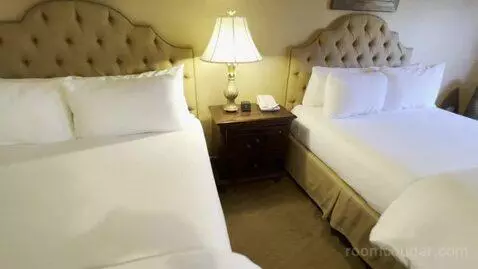 Queen Room with Two Queen Beds (#220) bed picture #3