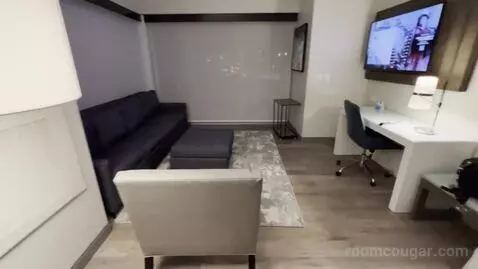 King Suite with Sofa Bed - Accessible (#321) bed picture #4