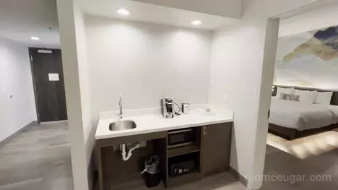 King Suite with Sofa Bed - Accessible (#321) bed picture #7