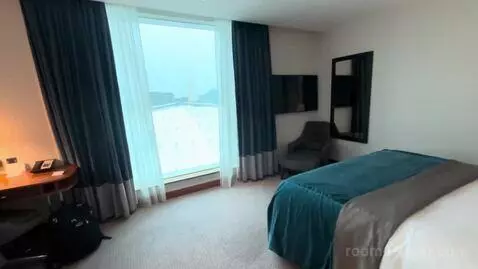 Junior King Suite - High Floor (#1609) bed picture #12
