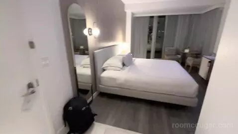Premium Corner King Room with Terrace (#416) bed picture #12