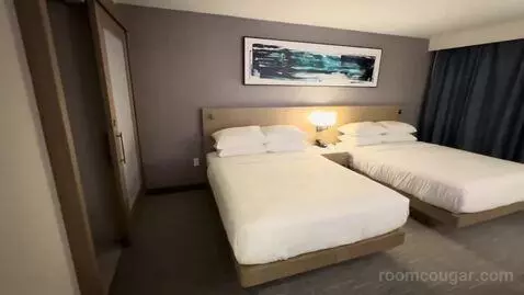 Queen Room with Two Queen Beds (#1016) bed picture #8