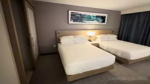 Queen Room with Two Queen Beds (#1016) bed picture #9