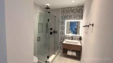 Studio King Suite with Sofa Bed and Balcony (#2405) picture #5