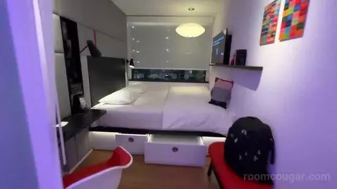 King Room (#514) bed picture #6