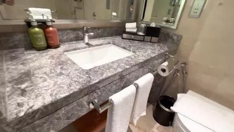 1 Queen Standard Top Floor Loft (#1310) bathroom picture #8